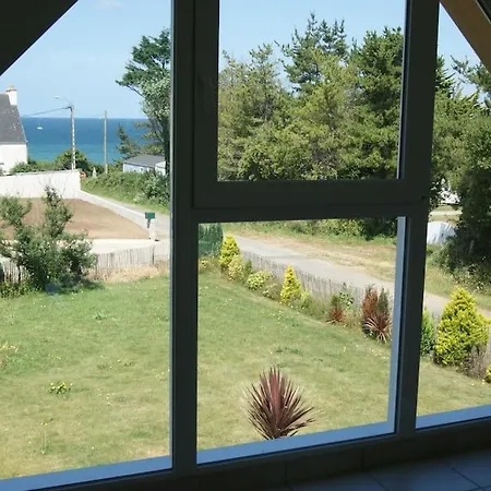 Holiday home Maison Trez Rouz, A 100m De La , Vue Crozon